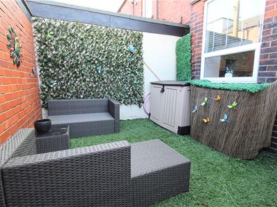 Picture 11